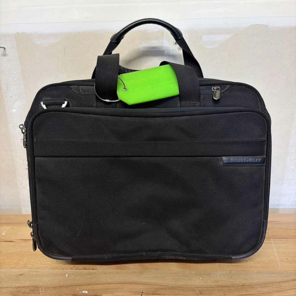 Briggs & Riley Travelware Rolling Briefcase Carry On Business Bag Black